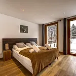 Chosalets - 200m2 Cheminee Jacuzzi Sauna Vues Alpehytte *